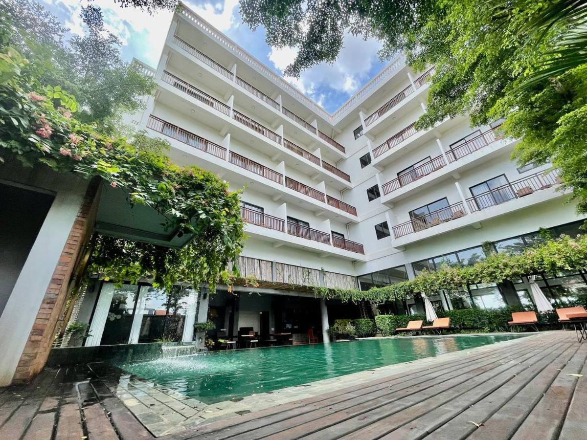 Daco Hotel Sziemreap Kültér fotó